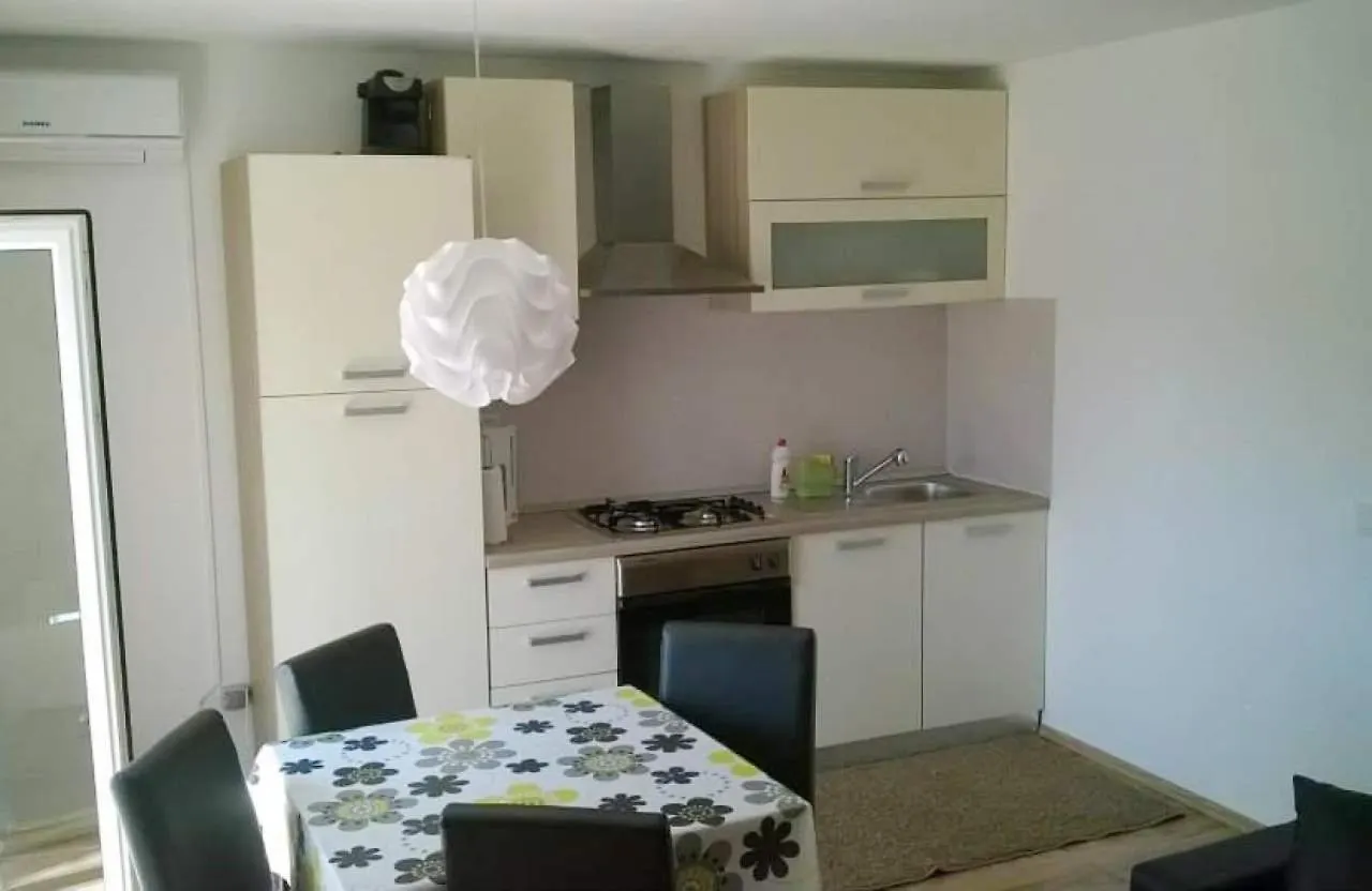 באניולה Apartment Leni 2
